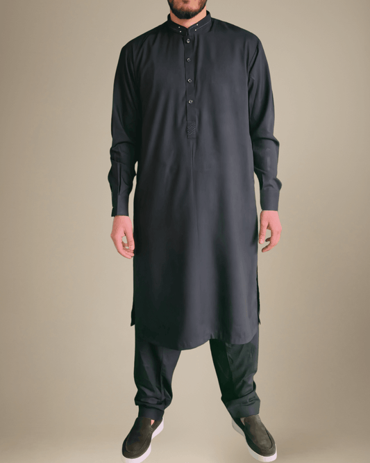 Paaq Essentials Obsidian Black